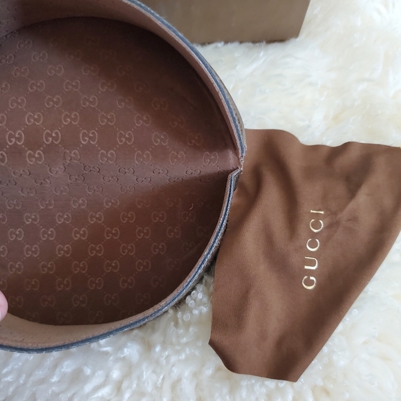 GUCCI Sunglasses main image 5